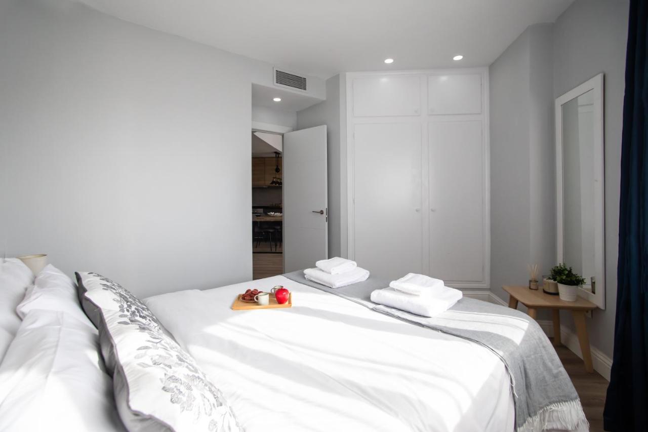 Tendency Apartments 5 Barcelona Exterior photo